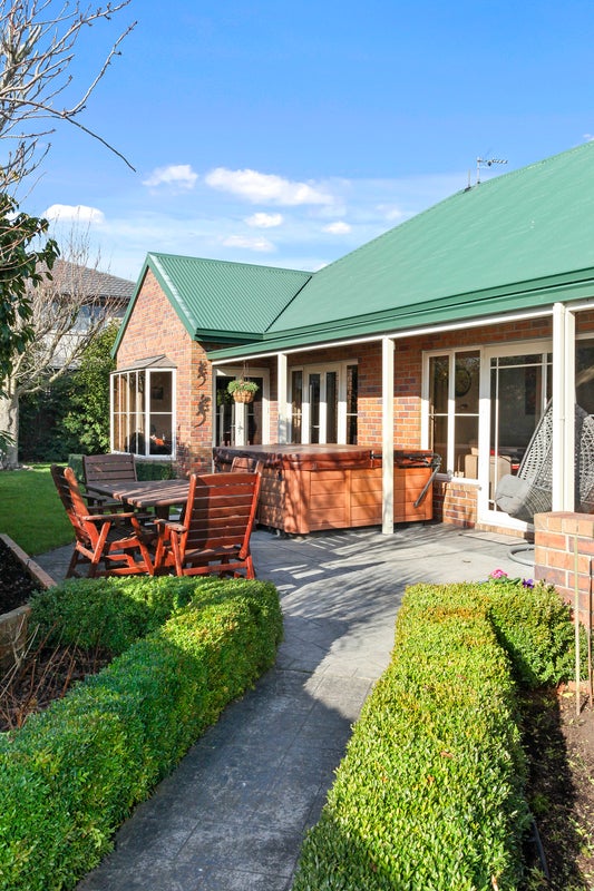38 Stillwater Avenue, Burwood, Christchurch - Carousel 12