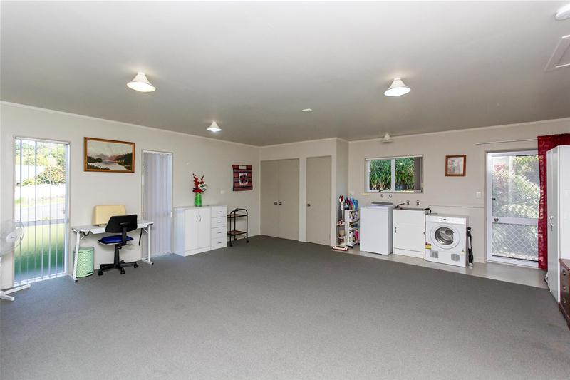 6 Fantome Place, Whalers Gate, New Plymouth - Carousel 11