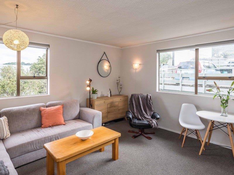 10/7 Konini Road, Hataitai, Wellington - Carousel 1