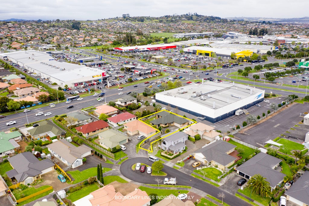 13 Tolben Place, Golflands, Auckland - Carousel 26