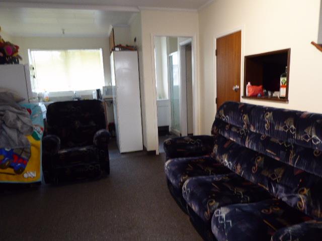 6/98 Pharazyn Street, Melling, Lower Hutt - Carousel 1