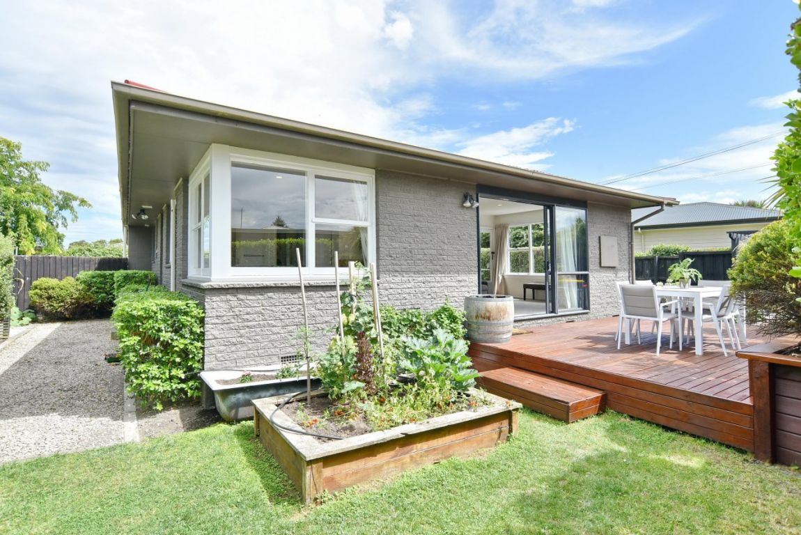 1/12 Winton Street, St Albans, Christchurch - Carousel 2