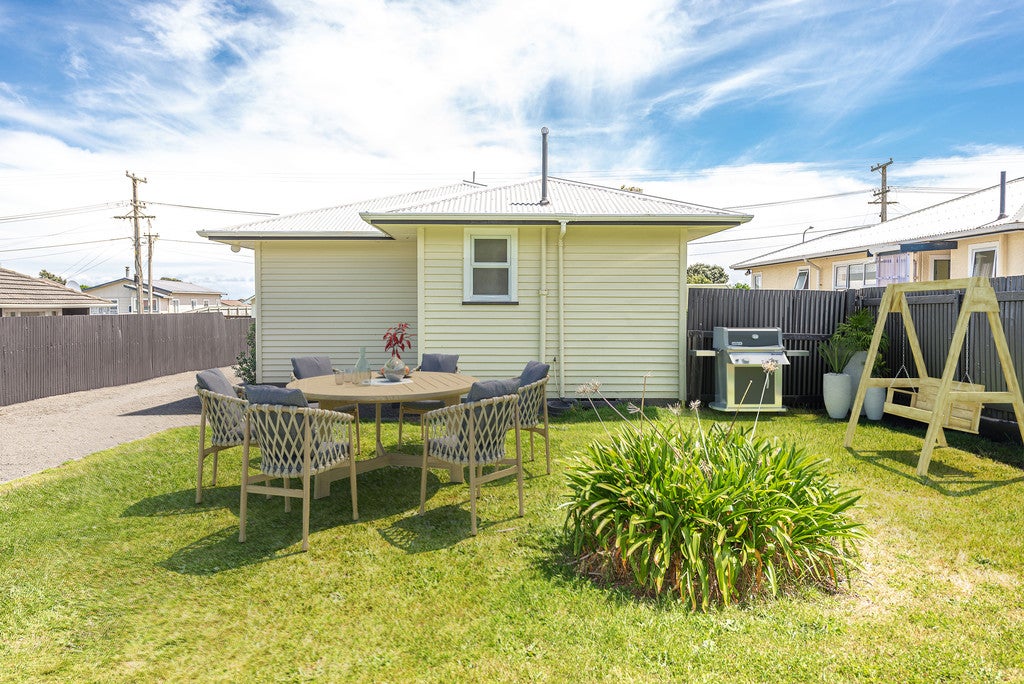 86 Matai Street, Castlecliff, Whanganui - Carousel 2