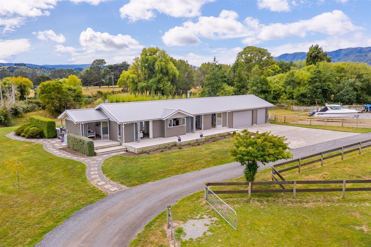 183 Mangaroa Valley Road, Mangaroa, Upper Hutt - Carousel 2