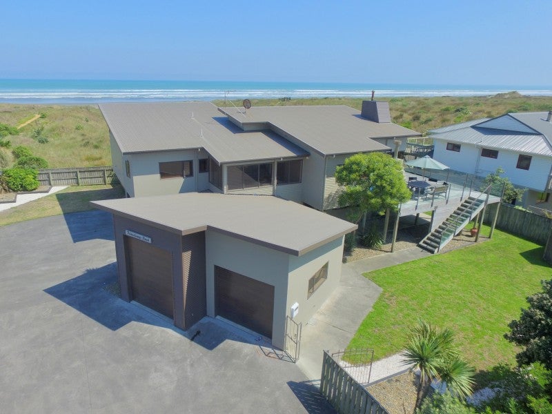 23 Rua Avenue, Waitarere Beach, Levin - Carousel 1