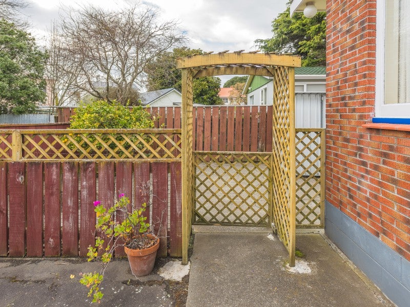 4/5 Saint Leonard Street, Saint Johns Hill, Wanganui - Carousel 2