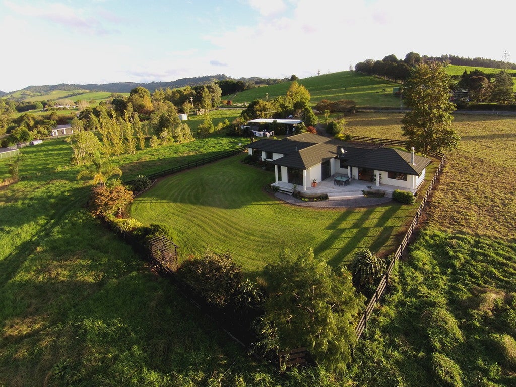 29 Pataua Road, WHAREORA, WHANGAREI - Carousel 26