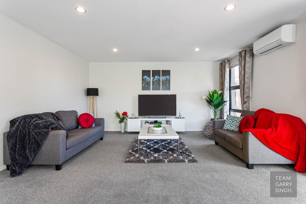 2 Windfola Parkway, Takanini, Auckland - Carousel 2