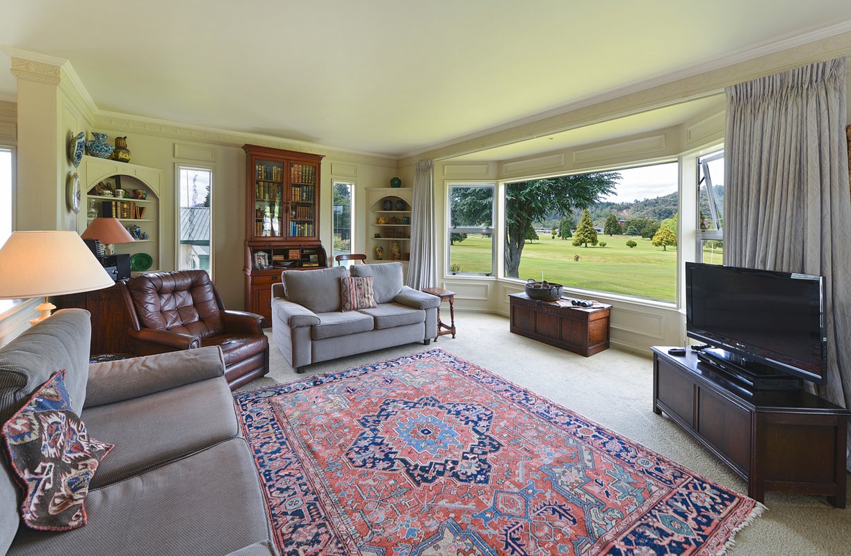 23A Gwendoline Street, Glenholme, Rotorua - Carousel 2