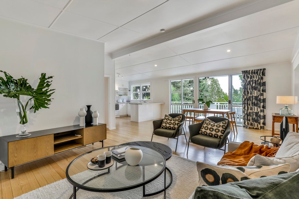 232 Konini Road, Titirangi, Auckland - Carousel 2