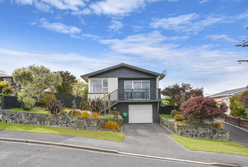 52 Murano Street, Shiel Hill, Dunedin - Carousel 1