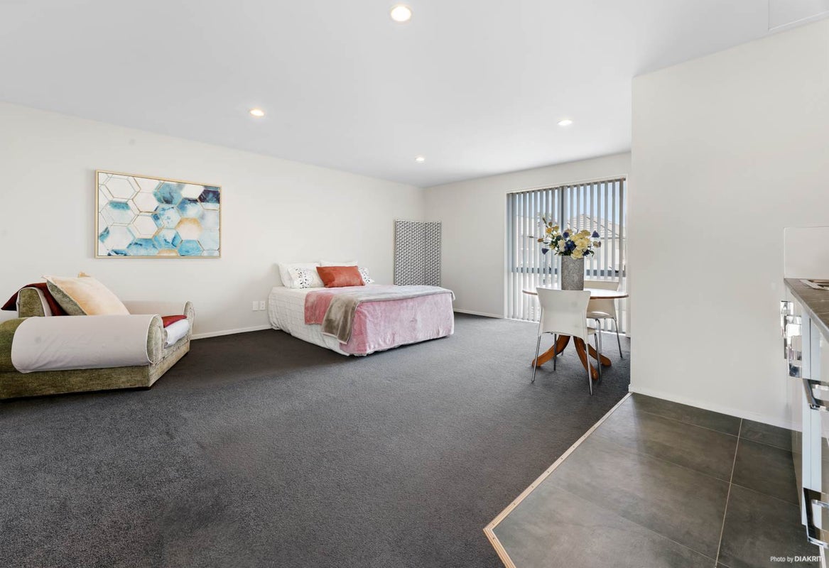 194 Porchester Road, Takanini, Auckland - Carousel 1