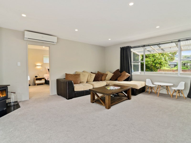 23 Collie Drive, Pukehangi, Rotorua - Carousel 2