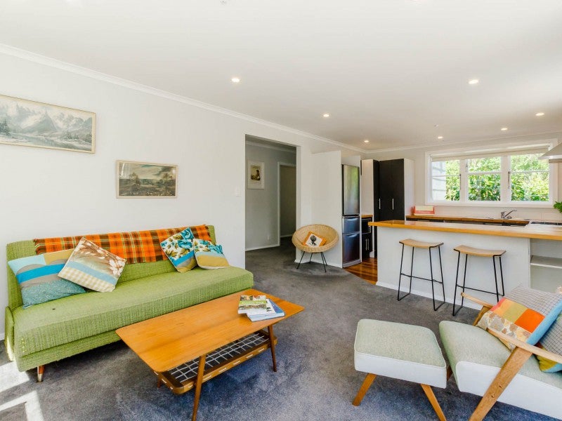 14 Tiromoana Road, Raumati South, Paraparaumu - Carousel 2