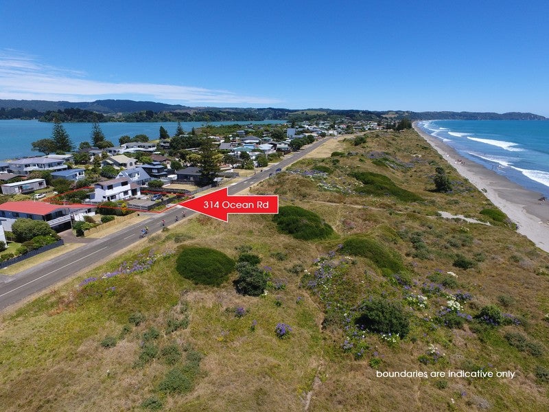 314 Ocean Road, Ohope, Ōhope - Carousel 1