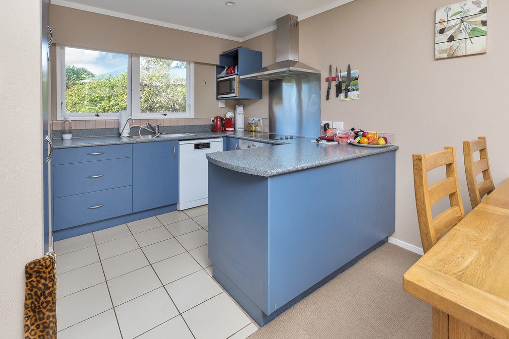 12 Parkland Crescent, Kamo, Whangarei - Carousel 2
