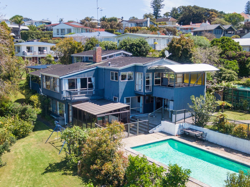 26A Vanessa Crescent, Glendowie, Auckland - Carousel 1