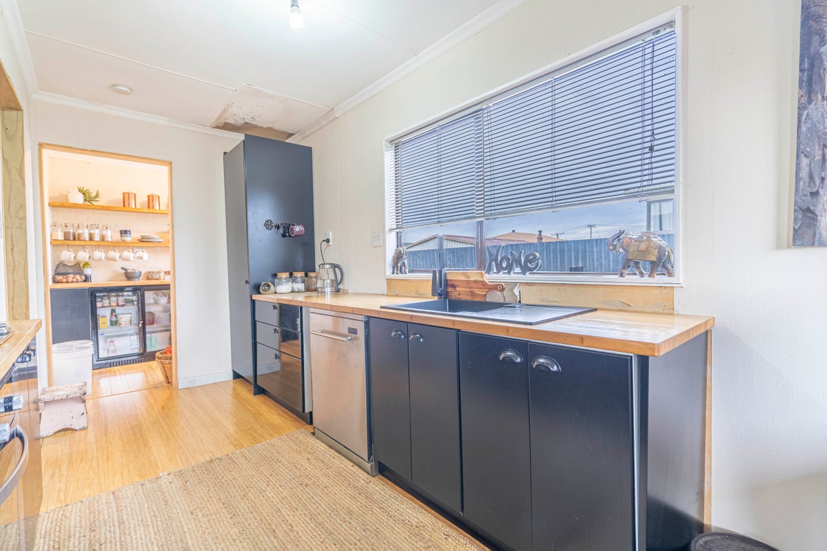 3 Albany Street, Kingswell, Invercargill - Carousel 2