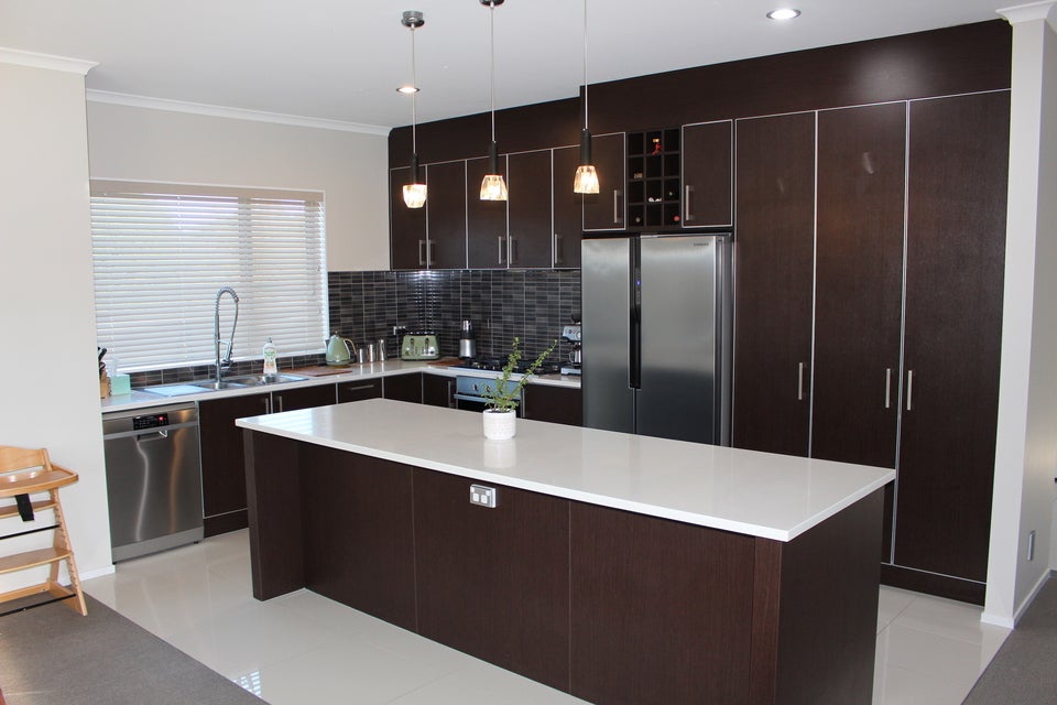 91 Barrington Drive, Huntington, Hamilton - Carousel 1