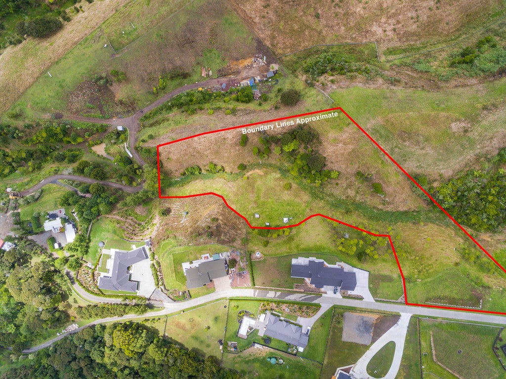 542 REDOUBT RD, Totara Park, Auckland - Carousel 1