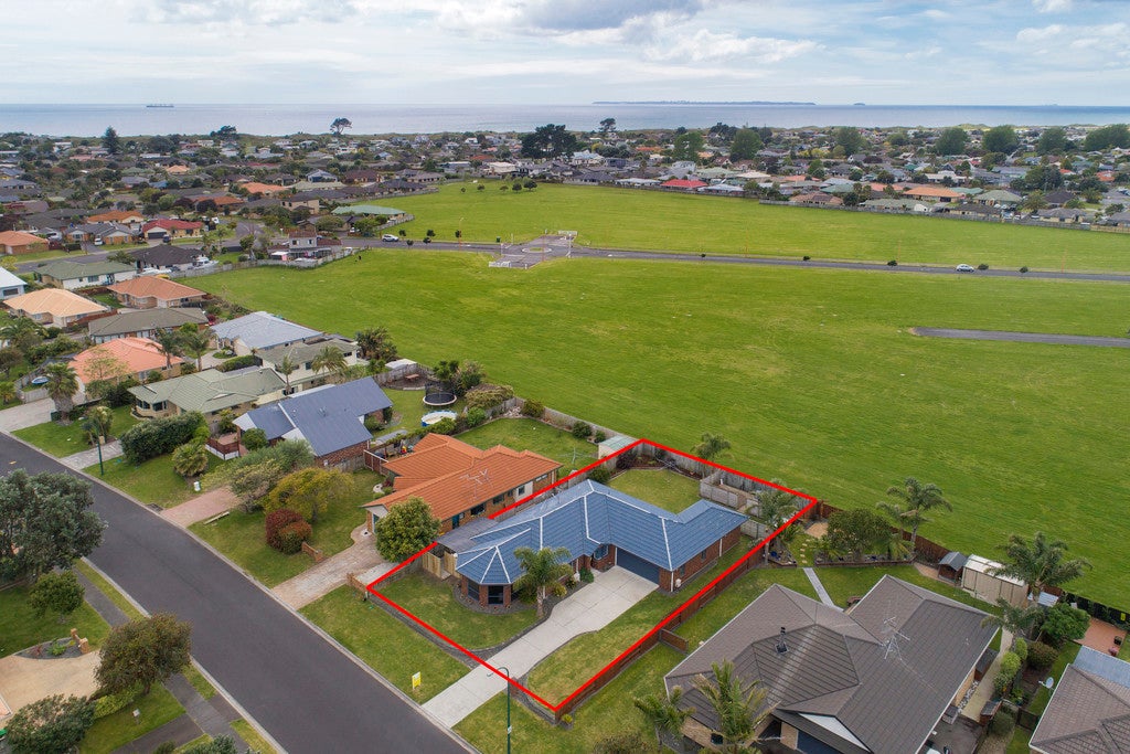 65 Ocean Crest, Papamoa Beach, Papamoa - Carousel 18