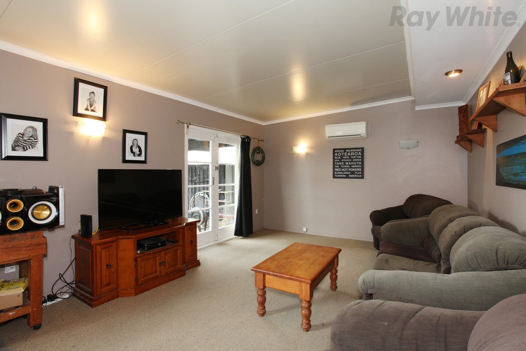 393 Pages Road, Aranui, Christchurch - Carousel 2