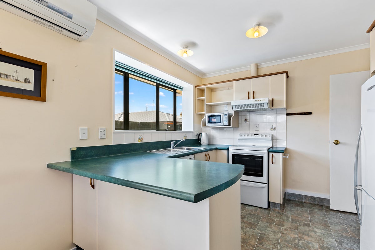 3 Daniela Lane, Linwood, Christchurch - Carousel 2