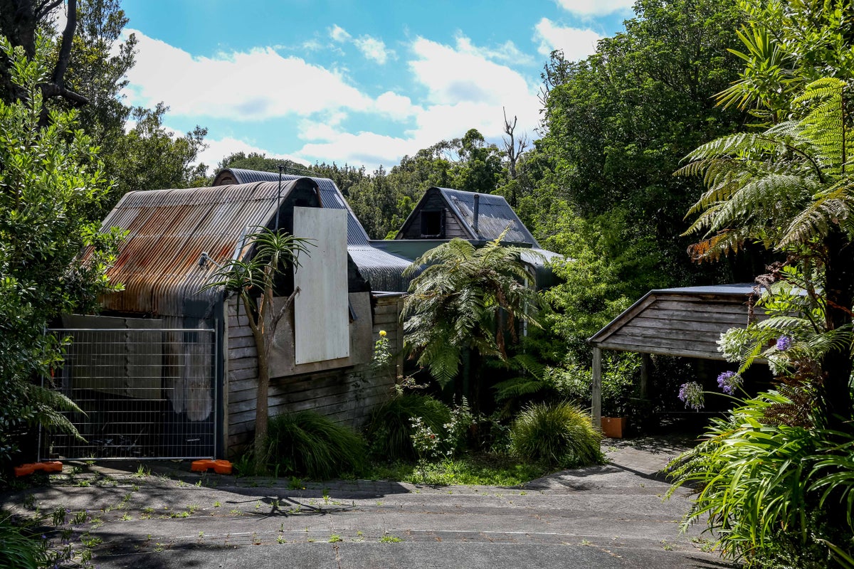 63 Branch Road, Highlands Park, New Plymouth - Carousel 2