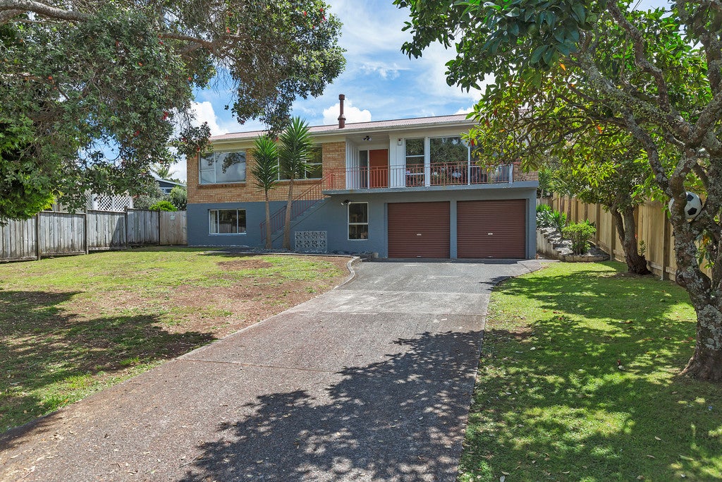 29 Te Paka Crescent, Te Kamo, Whangarei - Carousel 1