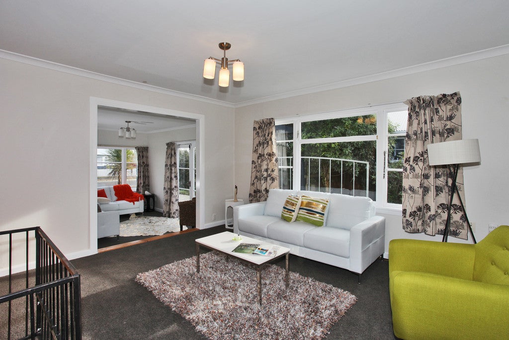 42 Willryan Avenue, New Brighton, Christchurch - Carousel 2
