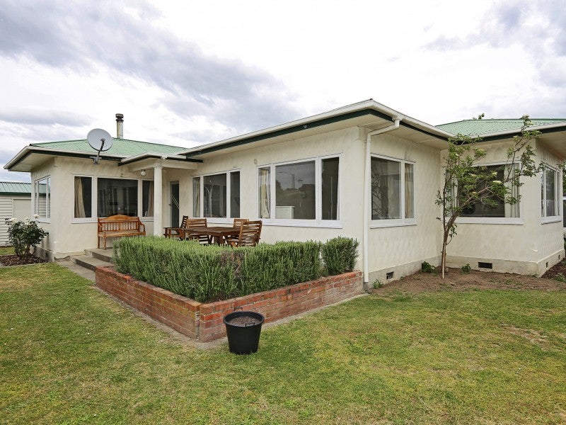 150 Chatham Road, Flaxmere, Hastings - Carousel 1