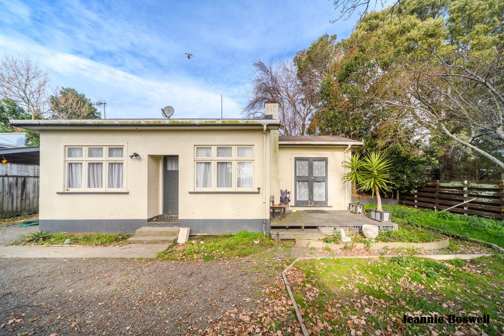 146A Russell Street, Palmerston North, Palmerston North - Carousel 1