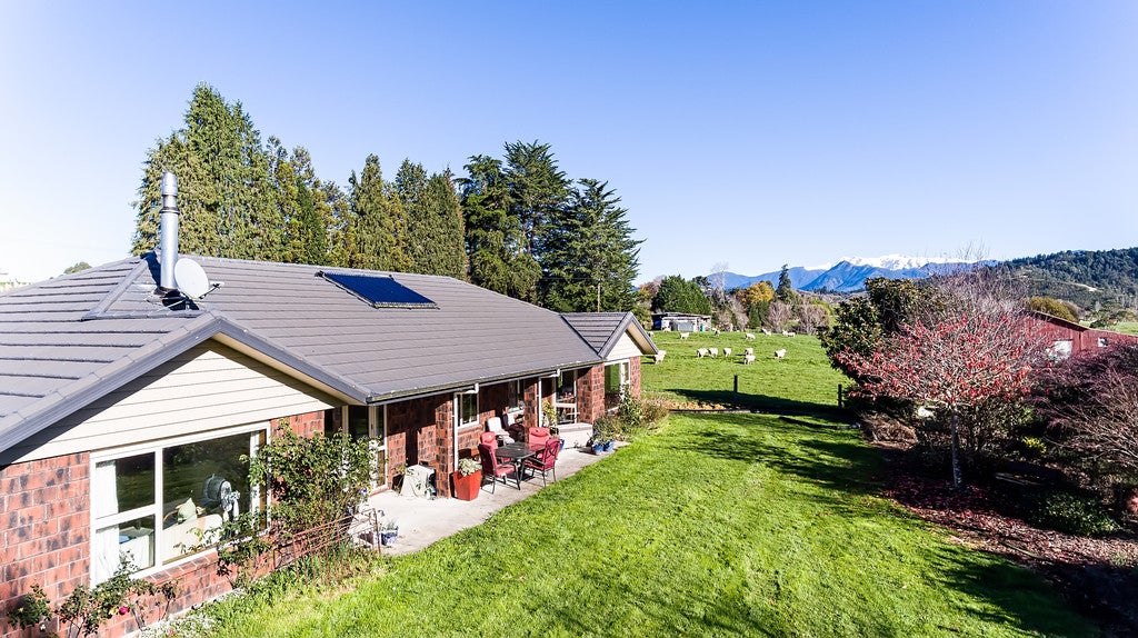 448 Waiwhero Road, Ngatimoti - Carousel 1