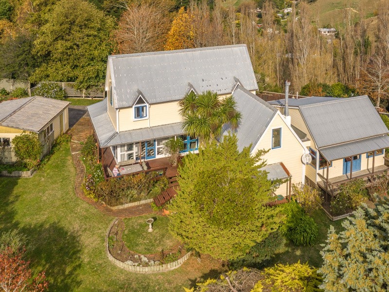 52 Shakespeare Road, Bastia Hill, Whanganui - Carousel 1