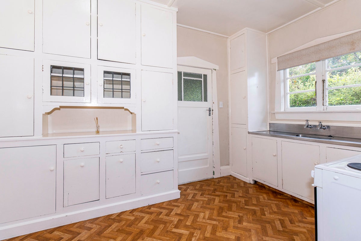 3 Cameron Street, Seaview, Timaru - Carousel 2