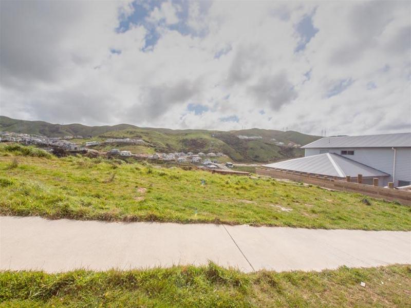 10 Prestwich Rise, Churton Park, Wellington - Carousel 1