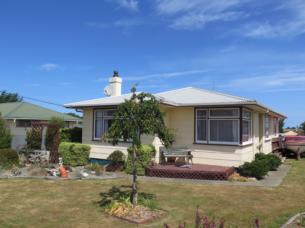 11 Hertford Street, Kensington, Timaru - Carousel 1