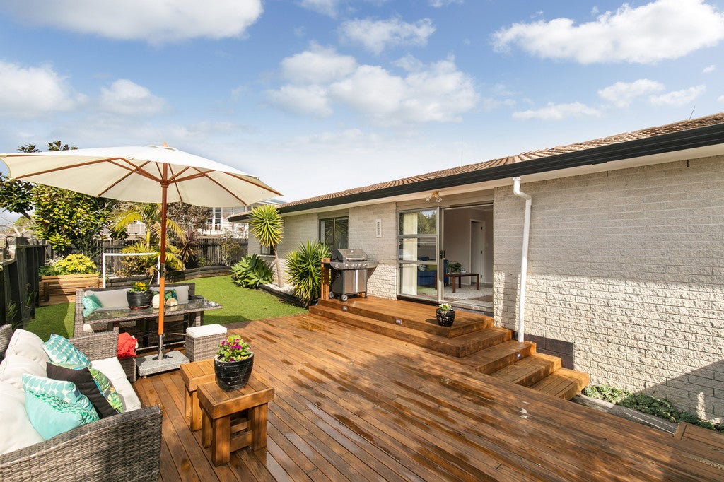 2/3 Rosca Lane, Sunnyhills, Auckland - Carousel 1