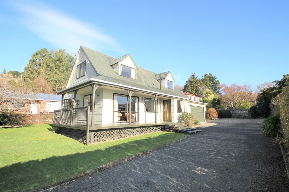 3 Elizabeth Avenue, East Taieri, Mosgiel - Carousel 19