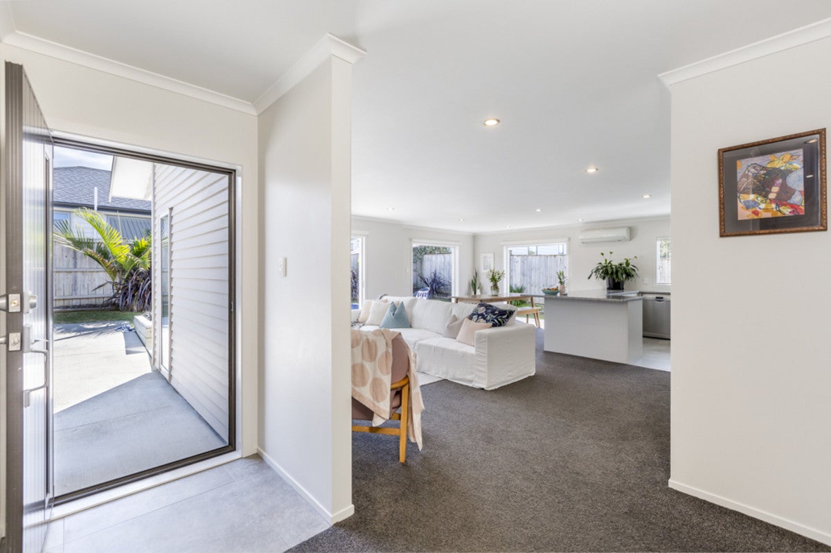 797C Te Atatu Road, Te Atatu Peninsula, Auckland - Carousel 2