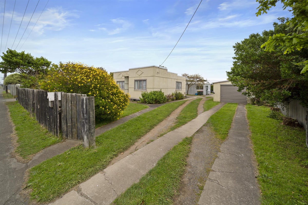419 Waihi Road, Normanby, Hawera - Carousel 1