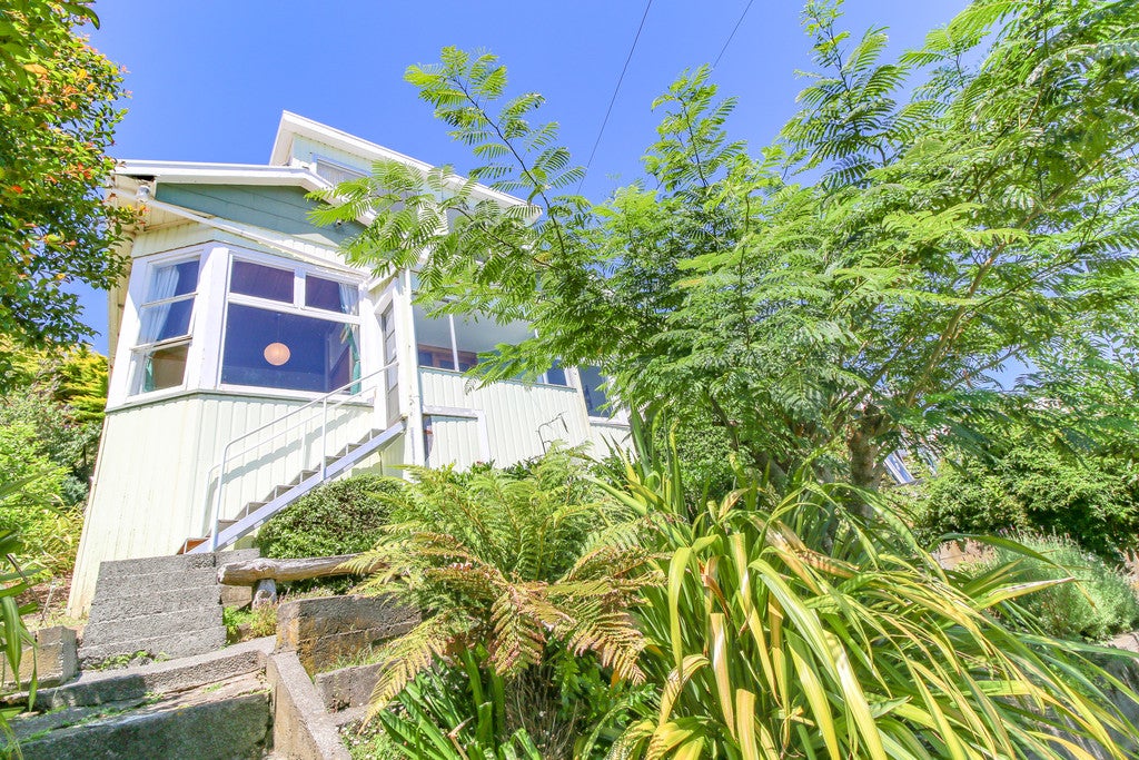 37 Hipango Terrace, Durie Hill, Whanganui - Carousel 21