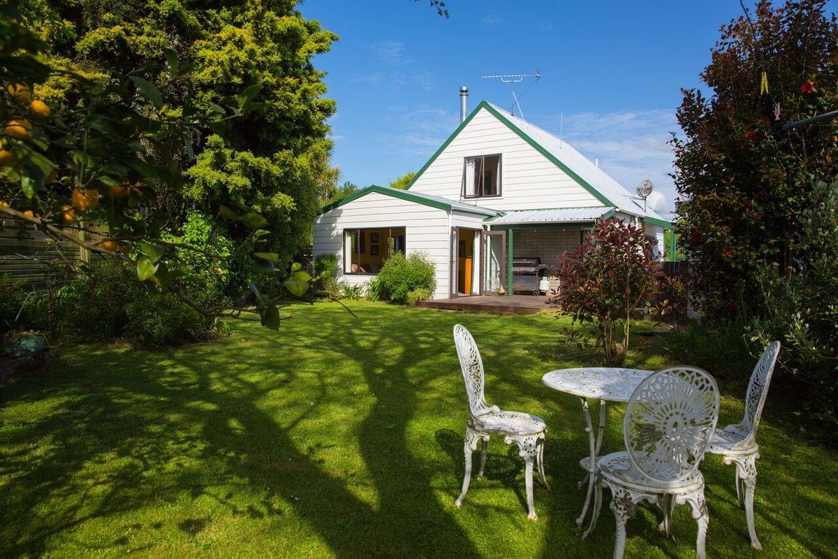 7 Stevenson Place, Leamington, Cambridge - Carousel 1