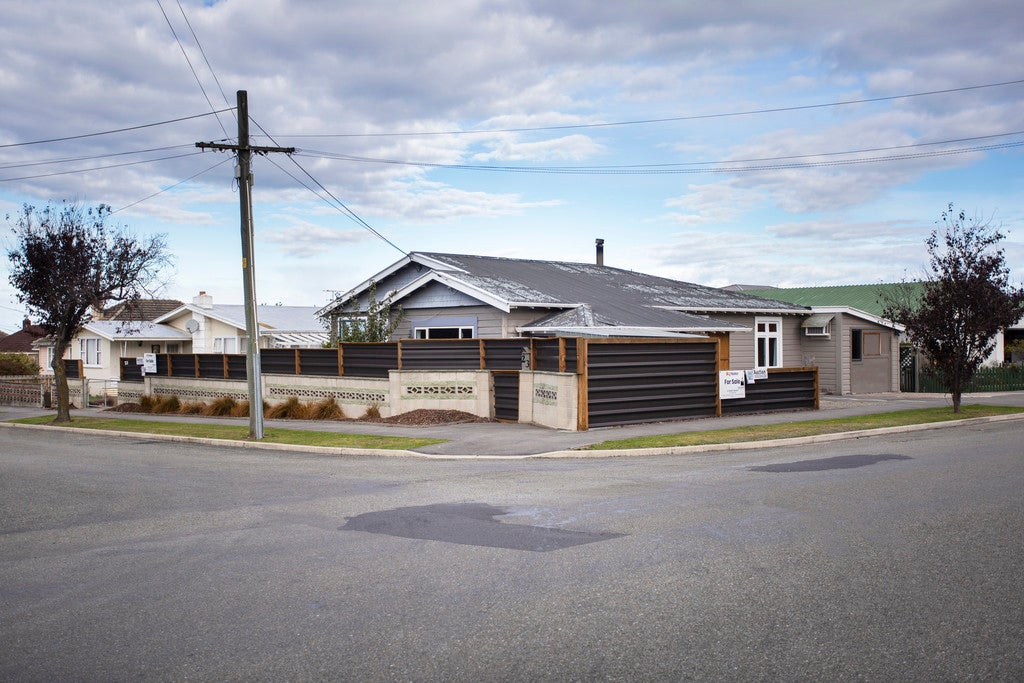 23 Raglan Street, Oamaru North, Oamaru - Carousel 1
