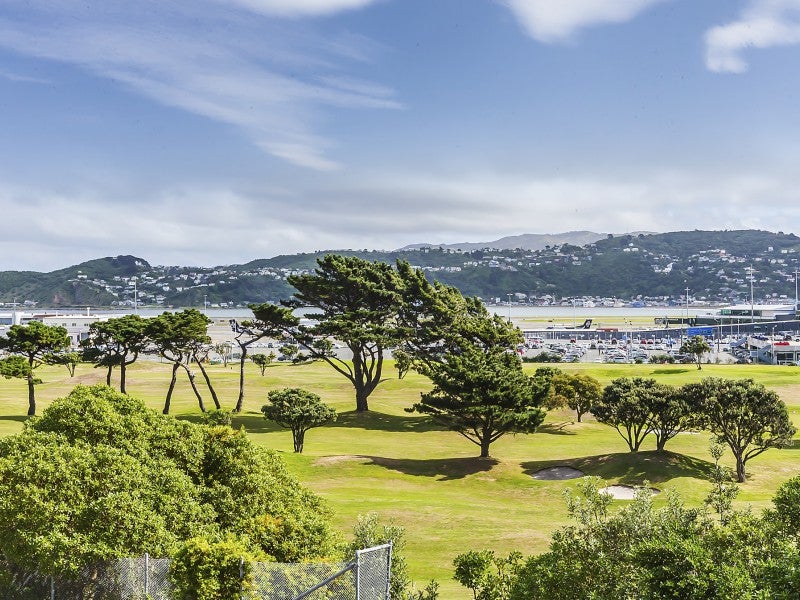 15 Bunker Way, Strathmore Park, Wellington - Carousel 1