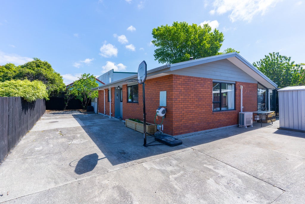 78B Shortland Street, Wainoni, Christchurch - Carousel 1