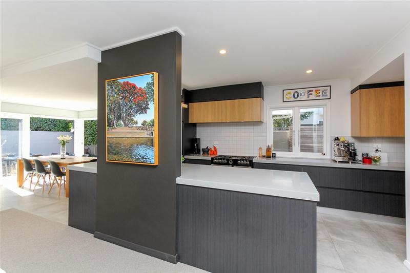 22C Lismore Street, Strandon, New Plymouth - Carousel 2