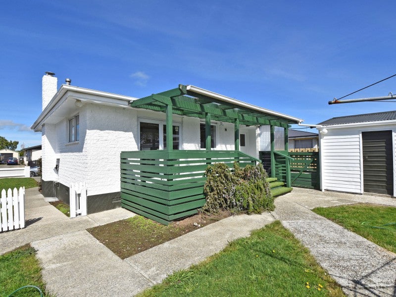 73 Waiau Crescent, Kingswell, Invercargill - Carousel 1
