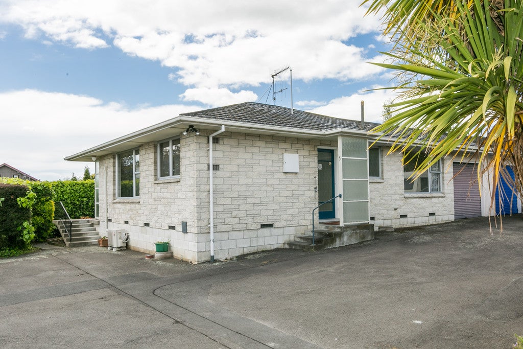 2/39C Duart Road, Havelock North, Havelock North - Carousel 8