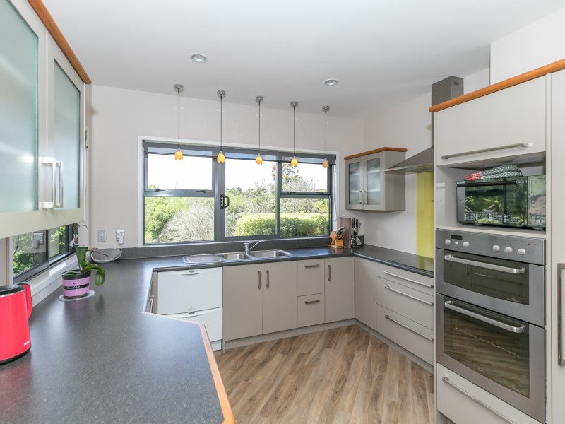 14 Grenache Place, Rototuna, Hamilton - Carousel 2